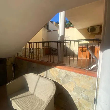 Casa Nikypaola Apartmán *